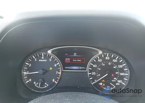 2018 Nissan Pathfinder Sv z USA, uszkodzony, nr VIN 5N1DR2MN8JC630109